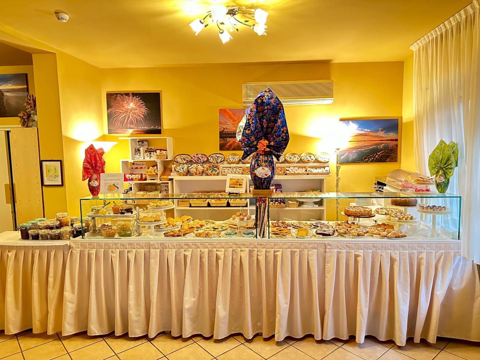 Hotel Fiorenza Мілано-Маріттіма Екстер'єр фото